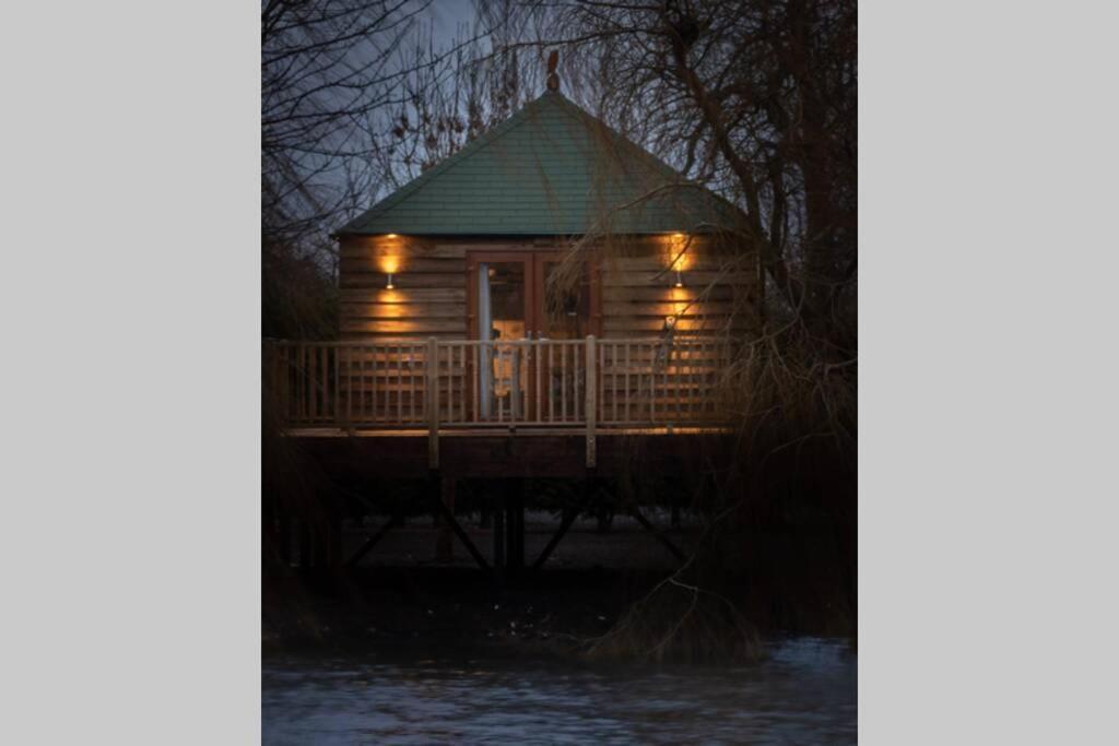 Вилла The Treehouse - Sleeps 4 Old Leake Экстерьер фото