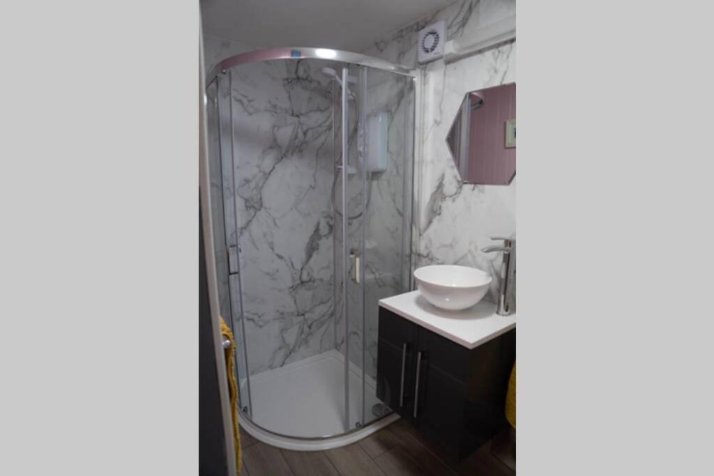 Вилла The Treehouse - Sleeps 4 Old Leake Экстерьер фото